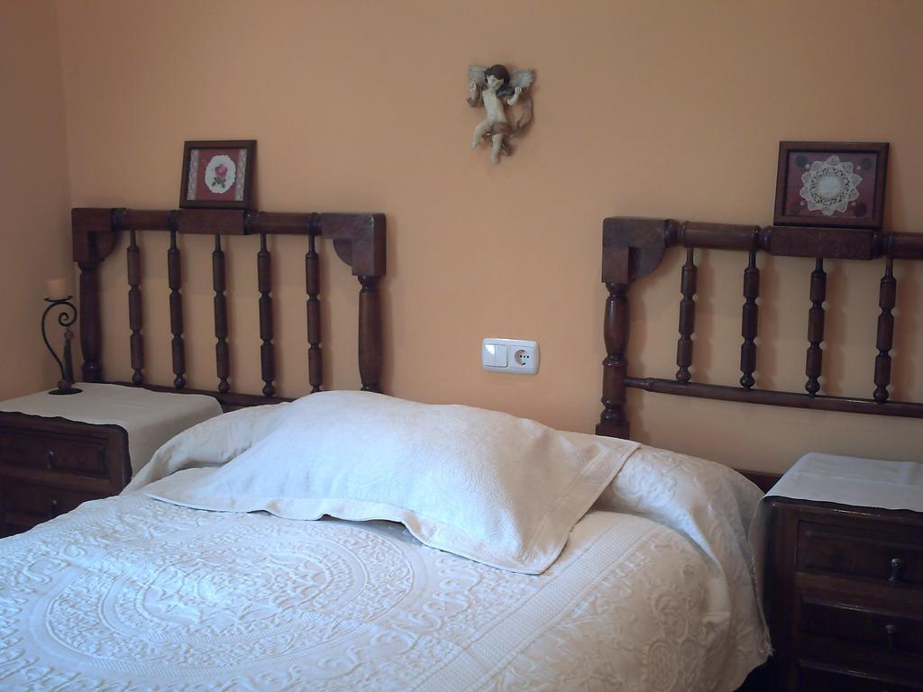 El Condado Casa Rural Fuentes de Onoro Room photo
