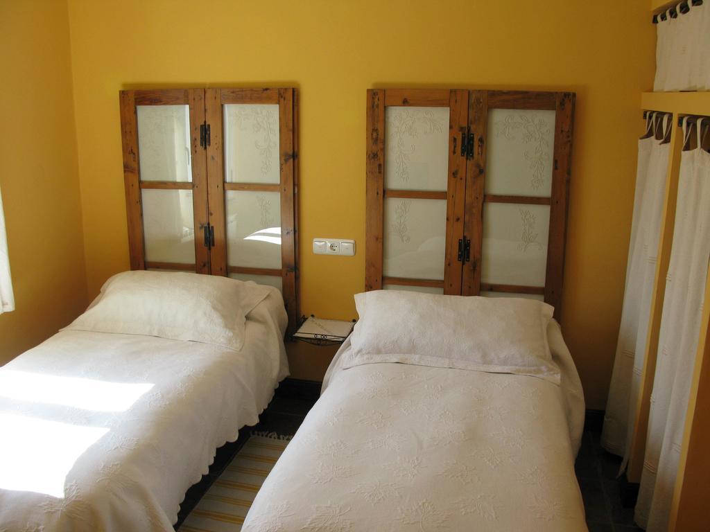 El Condado Casa Rural Fuentes de Onoro Room photo